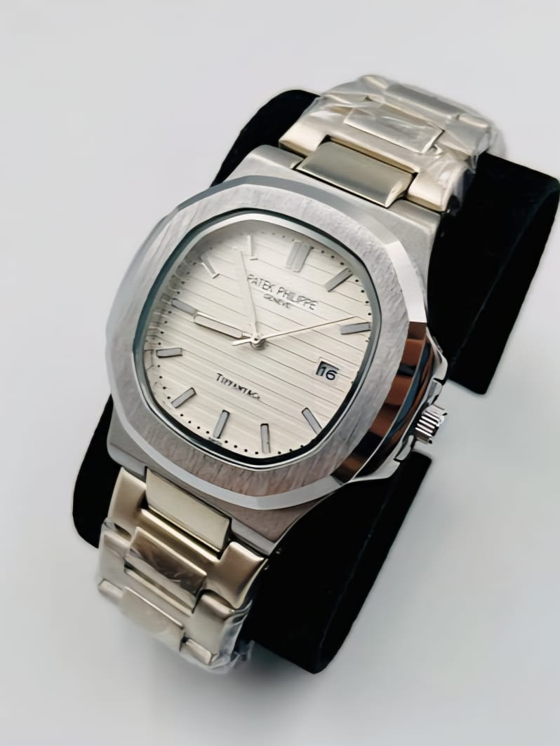 Patek Philipe Nautilus - White